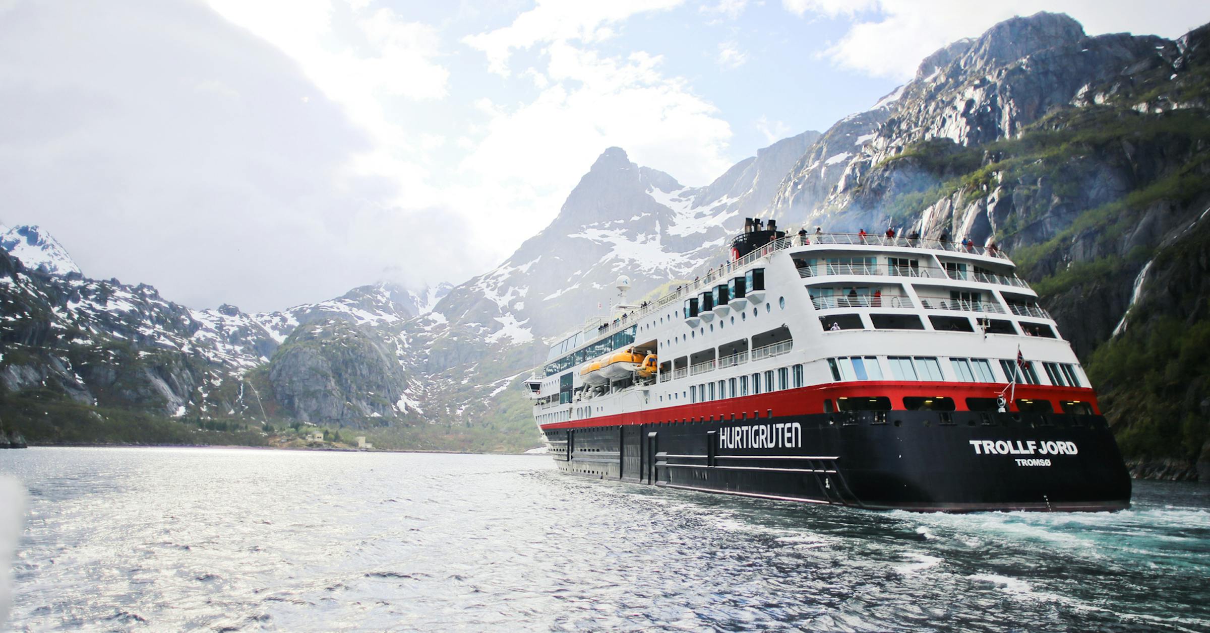 How to travel around Norway and the Arctic by cruise ship – and by wheelchair